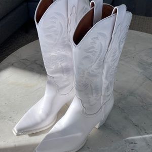 jeffrey campbell white dagget cowboy boots
